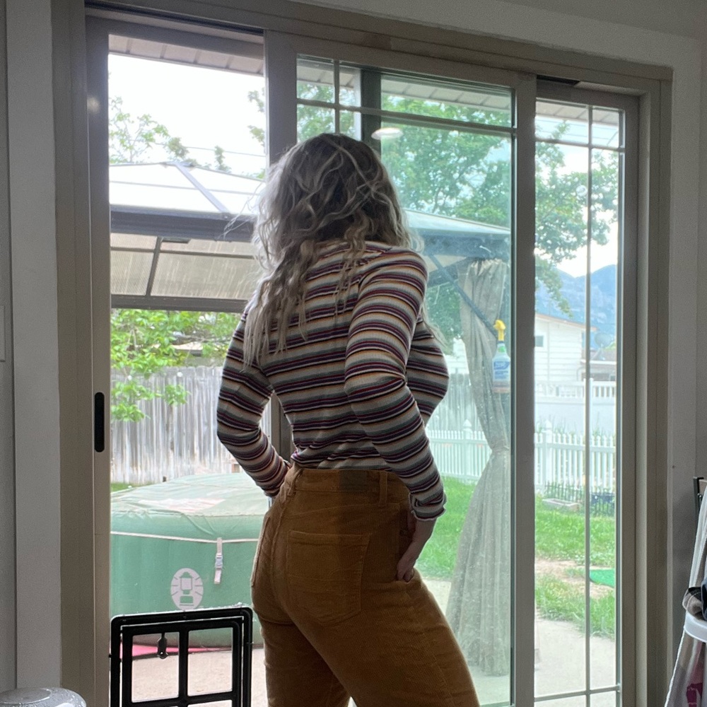 Striped top - Picture 4 of 6